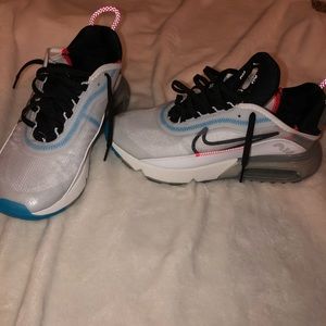 Nike Air Max 2090